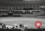 Image Ouverture de l'Astrodome au Texas Houston Texas USA, 1965, de la seconde 58 séquences d'archives historiques vidéo 65675061781