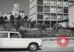 Standbild Parkplatz Probleme Madrid Spanien, 1966, aus Sekunde 12 historischem Filmmaterial Videoclip 65675061784
