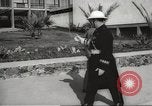 Standbild Parkplatz Probleme Madrid Spanien, 1966, aus Sekunde 41 historischem Filmmaterial Videoclip 65675061784