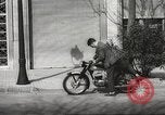 Standbild Parkplatz Probleme Madrid Spanien, 1966, aus Sekunde 47 historischem Filmmaterial Videoclip 65675061784