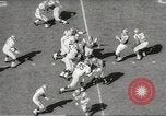 Standbild 1966 Pro Bowl Football Game Los Angeles California USA, 1966, aus Sekunde 10 historischem Filmmaterial Videoclip 65675061786