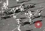 Standbild 1966 Pro Bowl Football Game Los Angeles California USA, 1966, aus Sekunde 25 historischem Filmmaterial Videoclip 65675061786