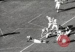 Standbild 1966 Pro Bowl Football Game Los Angeles California USA, 1966, aus Sekunde 27 historischem Filmmaterial Videoclip 65675061786