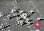 Standbild 1966 Pro Bowl Football Game Los Angeles California USA, 1966, aus Sekunde 29 historischem Filmmaterial Videoclip 65675061786