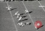 Standbild 1966 Pro Bowl Football Game Los Angeles California USA, 1966, aus Sekunde 36 historischem Filmmaterial Videoclip 65675061786