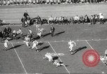 Standbild 1966 Pro Bowl Football Game Los Angeles California USA, 1966, aus Sekunde 39 historischem Filmmaterial Videoclip 65675061786