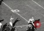 Standbild 1966 Pro Bowl Football Game Los Angeles California USA, 1966, aus Sekunde 50 historischem Filmmaterial Videoclip 65675061786
