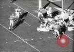 Standbild 1966 Pro Bowl Football Game Los Angeles California USA, 1966, aus Sekunde 55 historischem Filmmaterial Videoclip 65675061786