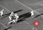 Standbild 1966 Pro Bowl Football Game Los Angeles California USA, 1966, aus Sekunde 62 historischem Filmmaterial Videoclip 65675061786