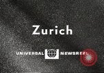 Standbild riesige Uhr Zürich Schweiz, 1967, aus Sekunde 3 historischem Filmmaterial Videoclip 65675061796
