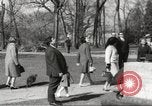 Standbild riesige Uhr Zürich Schweiz, 1967, aus Sekunde 25 historischem Filmmaterial Videoclip 65675061796