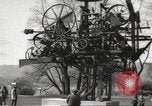 Standbild riesige Uhr Zürich Schweiz, 1967, aus Sekunde 41 historischem Filmmaterial Videoclip 65675061796