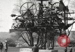 Standbild riesige Uhr Zürich Schweiz, 1967, aus Sekunde 42 historischem Filmmaterial Videoclip 65675061796