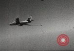 Standbild Mitte Luft tanken Vietnam, 1967, aus Sekunde 8 historischem Filmmaterial Videoclip 65675061805