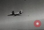 Standbild Mitte Luft tanken Vietnam, 1967, aus Sekunde 10 historischem Filmmaterial Videoclip 65675061805