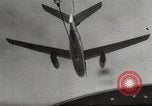 Standbild Mitte Luft tanken Vietnam, 1967, aus Sekunde 13 historischem Filmmaterial Videoclip 65675061805