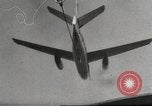Standbild Mitte Luft tanken Vietnam, 1967, aus Sekunde 15 historischem Filmmaterial Videoclip 65675061805