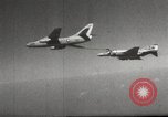 Standbild Mitte Luft tanken Vietnam, 1967, aus Sekunde 21 historischem Filmmaterial Videoclip 65675061805