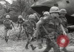 Standbild Vereinigten Staaten Truppen Bong Sohn Vietnam, 1967, aus Sekunde 8 historischem Filmmaterial Videoclip 65675061806
