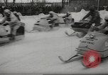 Image Monde Championnat de motoneige Montréal Québec Canada, 1967, de la seconde 21 séquences d'archives historiques vidéo 65675061809