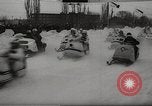 Image Monde Championnat de motoneige Montréal Québec Canada, 1967, de la seconde 22 séquences d'archives historiques vidéo 65675061809