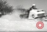Image Monde Championnat de motoneige Montréal Québec Canada, 1967, de la seconde 61 séquences d'archives historiques vidéo 65675061809