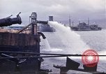 Immagine di Pompaggio di acqua Pearl Harbor Hawaii USA, 1942, secondo 20 filmato di repertorio 65675061813