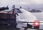 Immagine di Pompaggio di acqua Pearl Harbor Hawaii USA, 1942, secondo 22 filmato di repertorio 65675061813