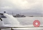 Immagine di Pompaggio di acqua Pearl Harbor Hawaii USA, 1942, secondo 35 filmato di repertorio 65675061813