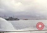Immagine di Pompaggio di acqua Pearl Harbor Hawaii USA, 1942, secondo 36 filmato di repertorio 65675061813