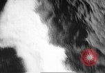 Standbild Air Attack Pearl Harbor Hawaii USA, 1941, aus Sekunde 16 historischem Filmmaterial Videoclip 65675061815