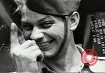 Immagine di Royal Netherlands Indies piloti Singapore Kallang Airfield, 1941, secondo 12 filmato di repertorio 65675061822