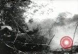 Standbild japanische Truppen malaiischen Dschungel Kuantan, 1942, aus Sekunde 45 historischem Filmmaterial Videoclip 65675061825