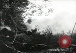 Standbild japanische Truppen malaiischen Dschungel Kuantan, 1942, aus Sekunde 48 historischem Filmmaterial Videoclip 65675061825
