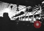 Standbild uns Munitionsfabrik Zweiten Weltkrieg United States USA, 1942, aus Sekunde 13 historischem Filmmaterial Videoclip 65675061833