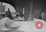 Standbild uns Munitionsfabrik Zweiten Weltkrieg United States USA, 1942, aus Sekunde 37 historischem Filmmaterial Videoclip 65675061833