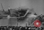 Standbild uns Munitionsfabrik Zweiten Weltkrieg United States USA, 1942, aus Sekunde 44 historischem Filmmaterial Videoclip 65675061833