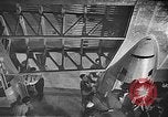 Standbild uns Munitionsfabrik Zweiten Weltkrieg United States USA, 1942, aus Sekunde 45 historischem Filmmaterial Videoclip 65675061833