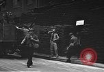 Immagine di Stati Uniti Marines guardia Naval Air Station Pearl Harbor Hawaii USA, 1941, secondo 5 filmato di repertorio 65675061834