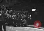 Immagine di Stati Uniti Marines guardia Naval Air Station Pearl Harbor Hawaii USA, 1941, secondo 14 filmato di repertorio 65675061834