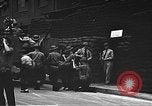 Immagine di Stati Uniti Marines guardia Naval Air Station Pearl Harbor Hawaii USA, 1941, secondo 17 filmato di repertorio 65675061834