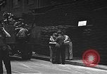 Immagine di Stati Uniti Marines guardia Naval Air Station Pearl Harbor Hawaii USA, 1941, secondo 22 filmato di repertorio 65675061834