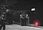 Immagine di Stati Uniti Marines guardia Naval Air Station Pearl Harbor Hawaii USA, 1941, secondo 23 filmato di repertorio 65675061834