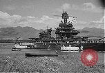 Standbild Navy Liberty party Pearl Harbor Hawaii USA, 1942, aus Sekunde 6 historischem Filmmaterial Videoclip 65675061842