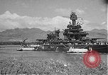 Standbild Navy Liberty party Pearl Harbor Hawaii USA, 1942, aus Sekunde 18 historischem Filmmaterial Videoclip 65675061842