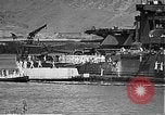 Standbild Navy Liberty party Pearl Harbor Hawaii USA, 1942, aus Sekunde 22 historischem Filmmaterial Videoclip 65675061842