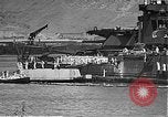 Standbild Navy Liberty party Pearl Harbor Hawaii USA, 1942, aus Sekunde 29 historischem Filmmaterial Videoclip 65675061842