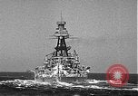 Standbild USA Segler Pearl Harbor Hawaii USA, 1937, aus Sekunde 30 historischem Filmmaterial Videoclip 65675061844