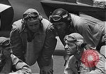 Standbild USA Piloten Kaneohe Bay Hawaii USA, 1942, aus Sekunde 26 historischem Filmmaterial Videoclip 65675061846