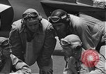 Standbild USA Piloten Kaneohe Bay Hawaii USA, 1942, aus Sekunde 28 historischem Filmmaterial Videoclip 65675061846